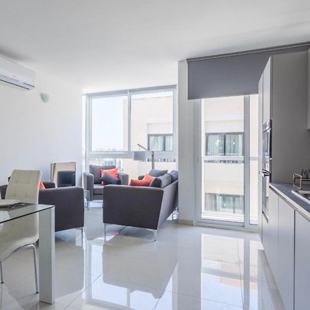 Saint Julian - Lovely Apartment With Terrace - Cityapartmentstay Saint Julian's Екстериор снимка