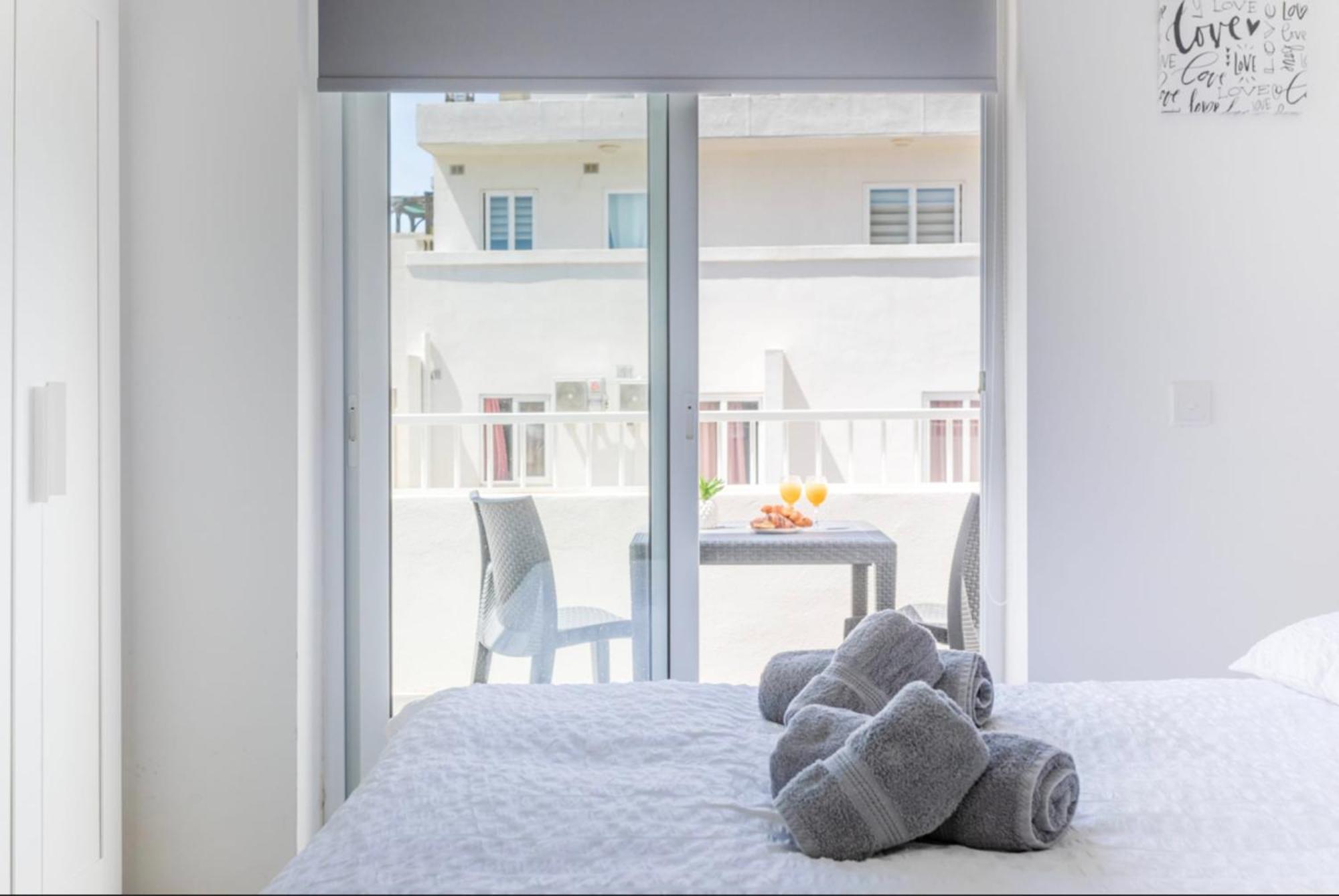 Saint Julian - Lovely Apartment With Terrace - Cityapartmentstay Saint Julian's Екстериор снимка