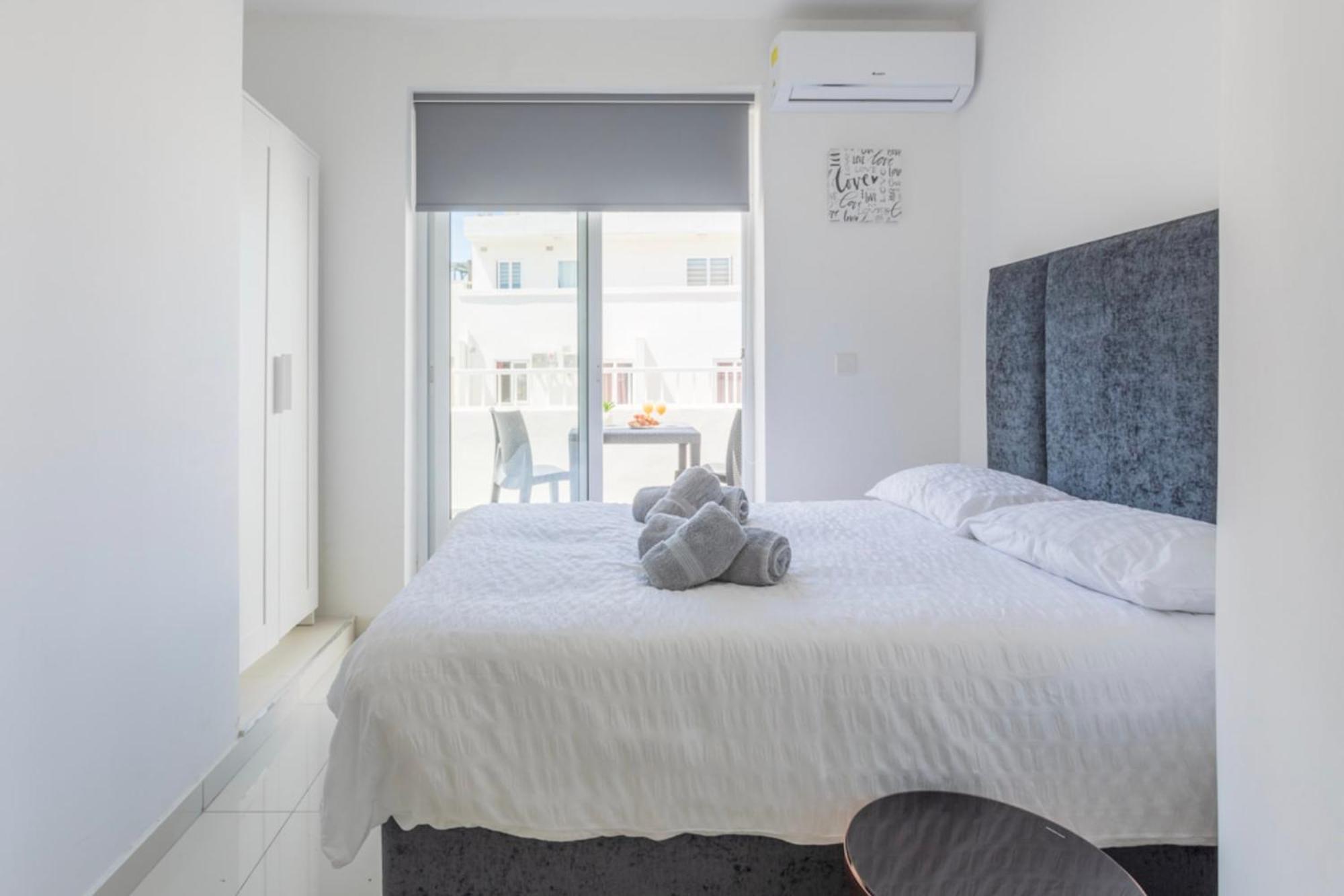 Saint Julian - Lovely Apartment With Terrace - Cityapartmentstay Saint Julian's Екстериор снимка